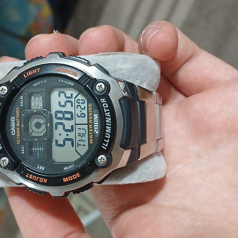 Casio 10 years battery